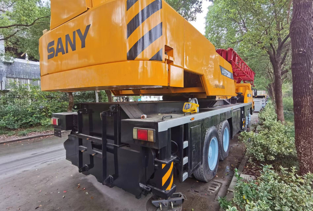 SANY STC800 - Cẩu bánh lốp: hình 3 SANY STC800 - Cẩu bánh lốp: hình 3