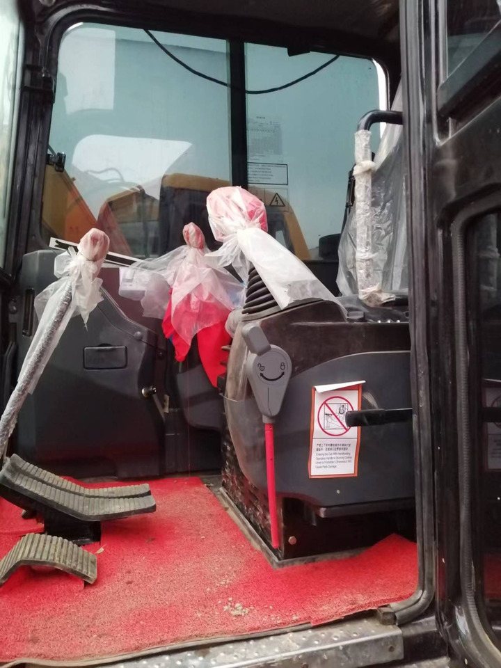 SANY SY55C - Máy xúc mini: hình 4 SANY SY55C - Máy xúc mini: hình 4