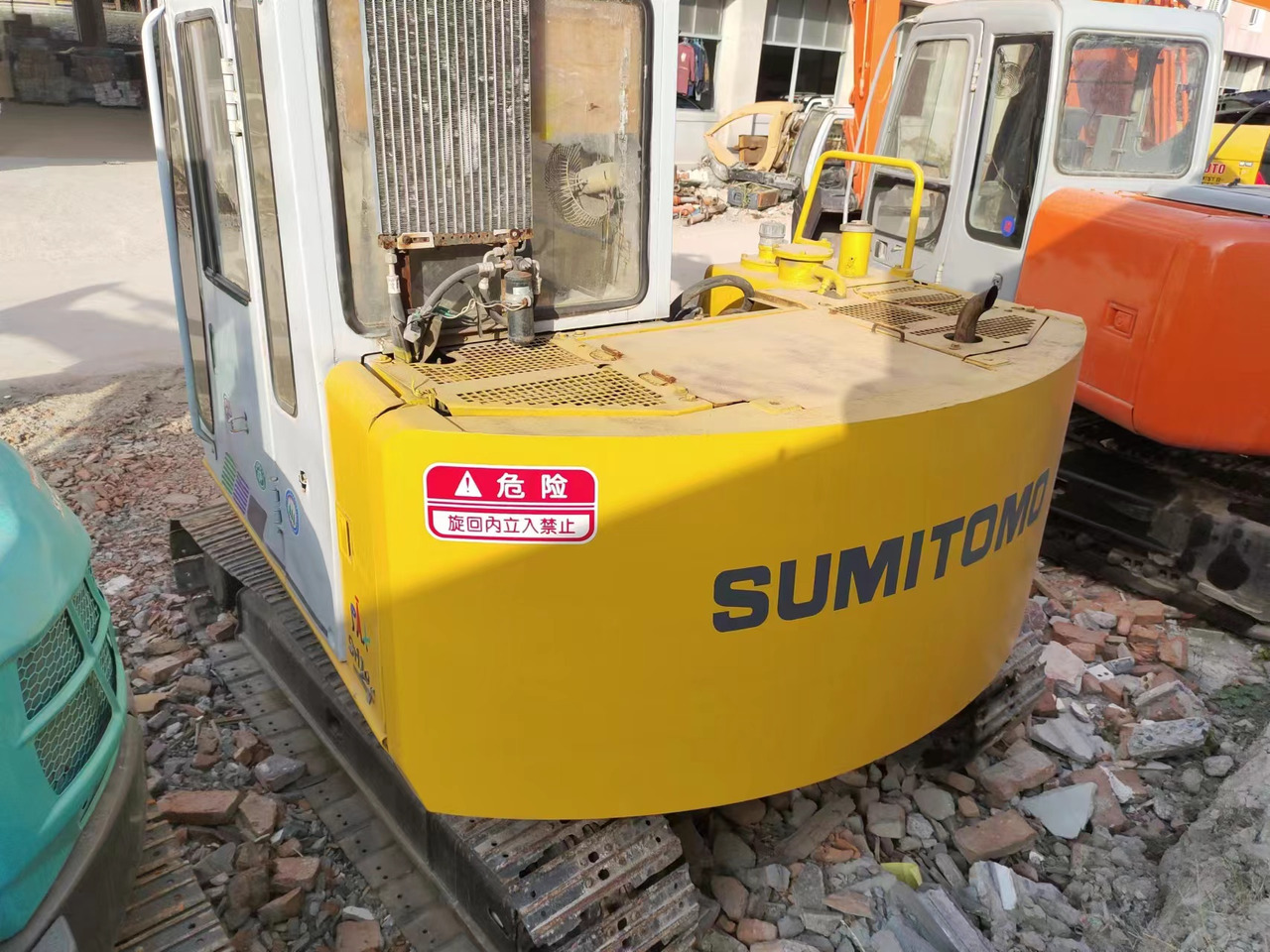 SUMITOMO SH60 - Máy xúc mini: hình 3 SUMITOMO SH60 - Máy xúc mini: hình 3