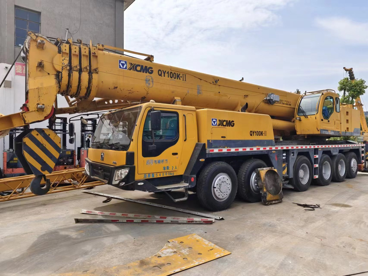 XCMG QY100K-Ⅱ 100tons QY100K truck crane - Cẩu bánh lốp: hình 1 XCMG QY100K-Ⅱ 100tons QY100K truck crane - Cẩu bánh lốp: hình 1