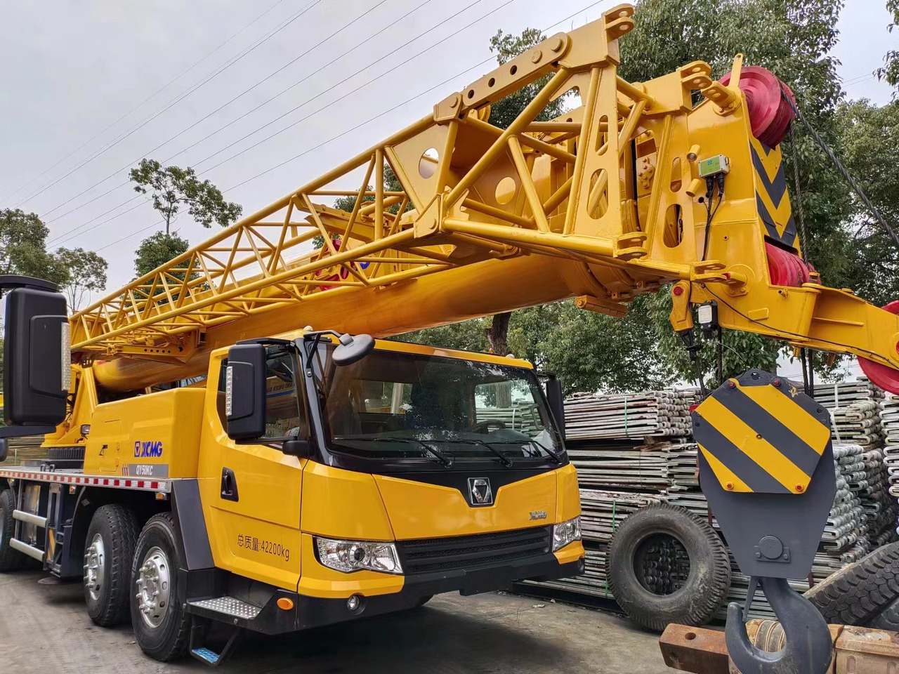 XCMG QY50K - Cần cẩu: hình 1 XCMG QY50K - Cần cẩu: hình 1