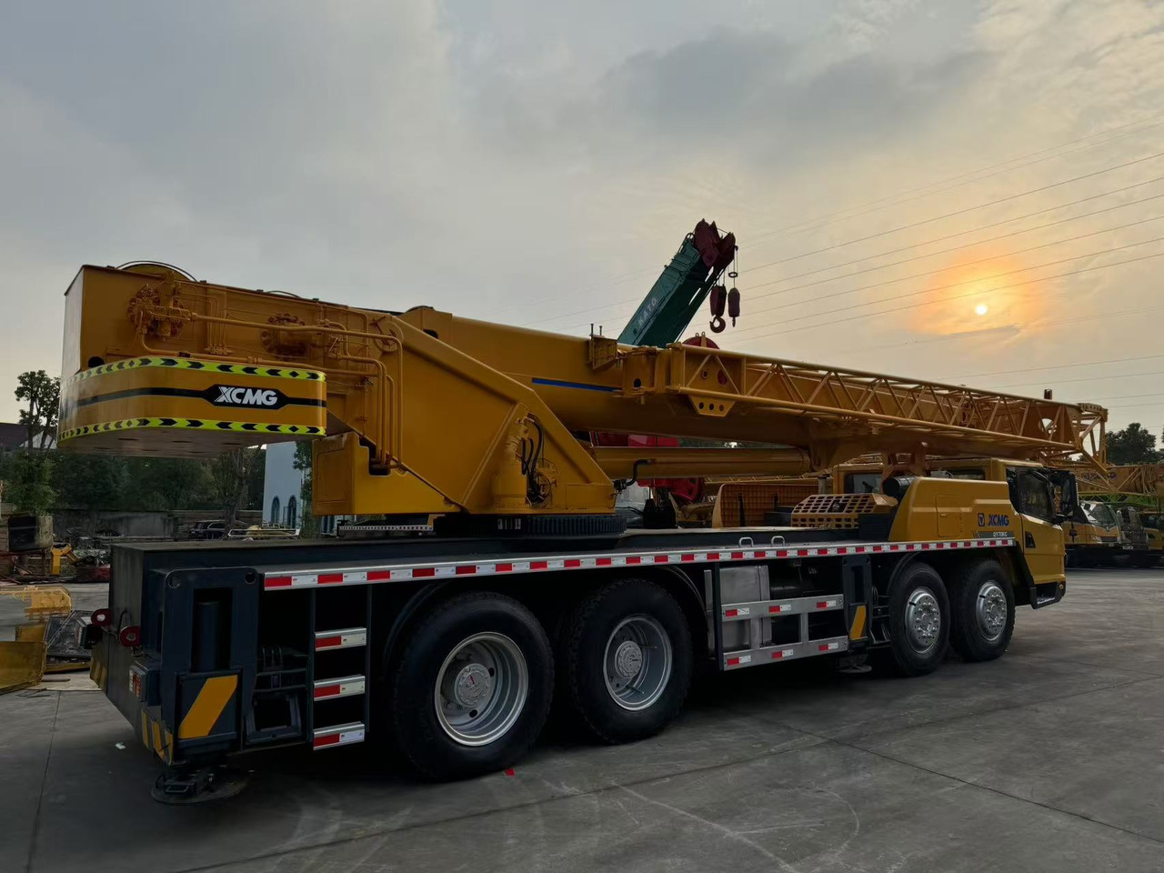 XCMG QY70K - Cẩu bánh lốp: hình 5 XCMG QY70K - Cẩu bánh lốp: hình 5