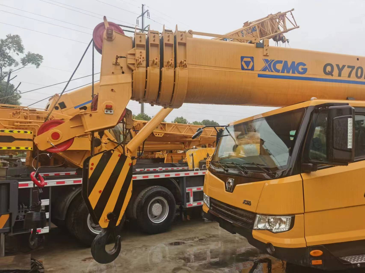 XCMG QY70K - Cẩu bánh lốp: hình 2 XCMG QY70K - Cẩu bánh lốp: hình 2