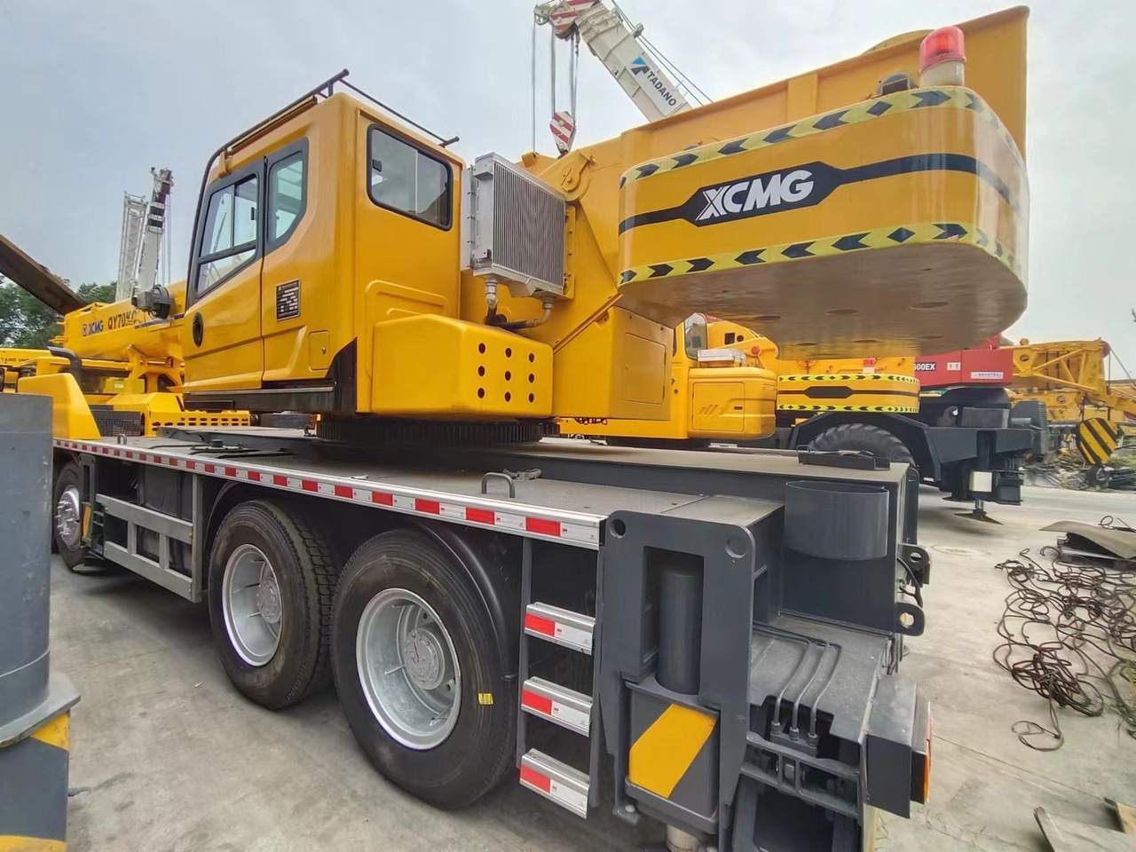 XCMG QY70KC QY70K 70tons xcmg truck crane QY50 QY100 - Cẩu bánh lốp: hình 2 XCMG QY70KC QY70K 70tons xcmg truck crane QY50 QY100 - Cẩu bánh lốp: hình 2