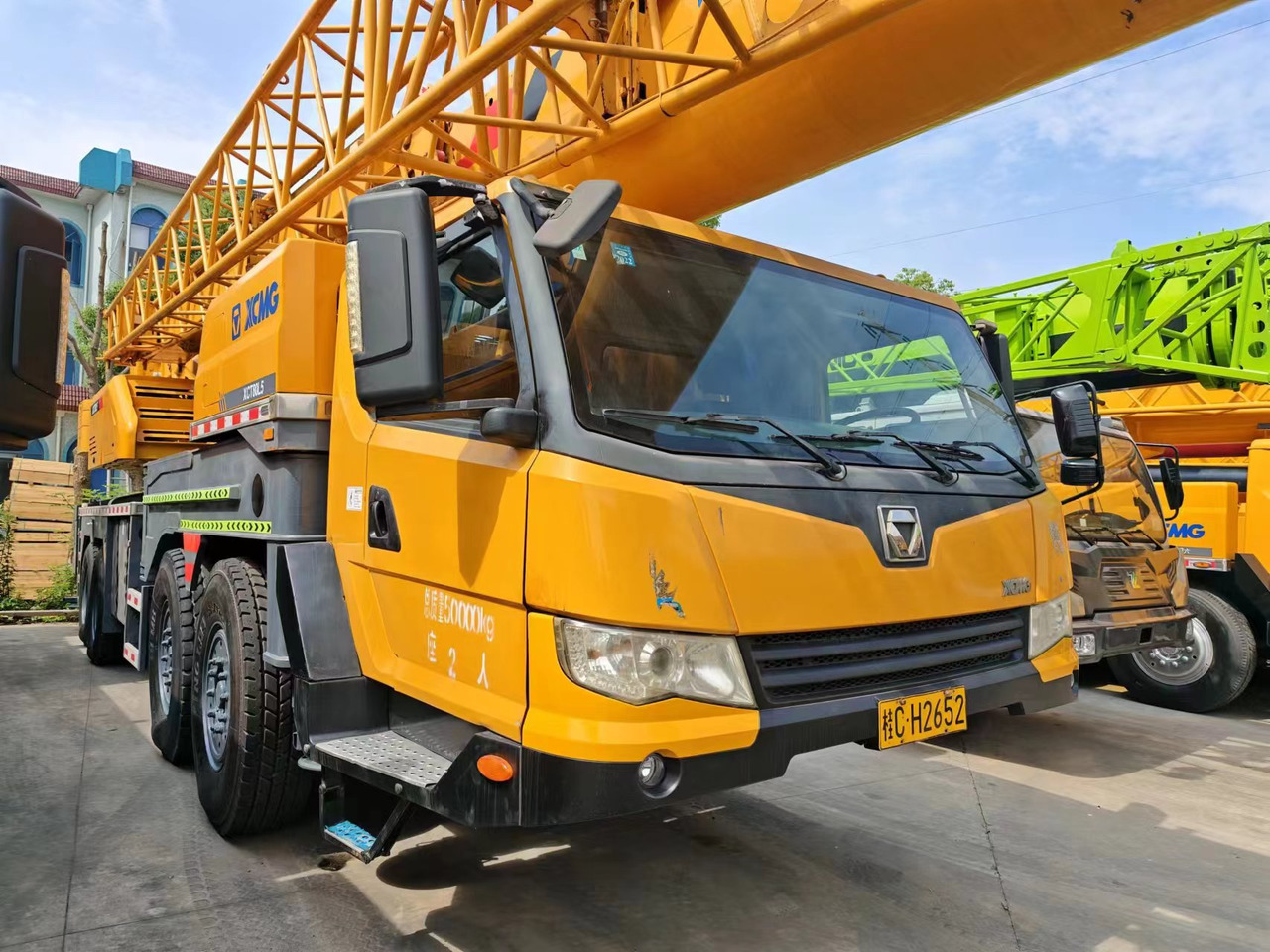 XCMG XCT80L5 - Cẩu bánh lốp: hình 2 XCMG XCT80L5 - Cẩu bánh lốp: hình 2