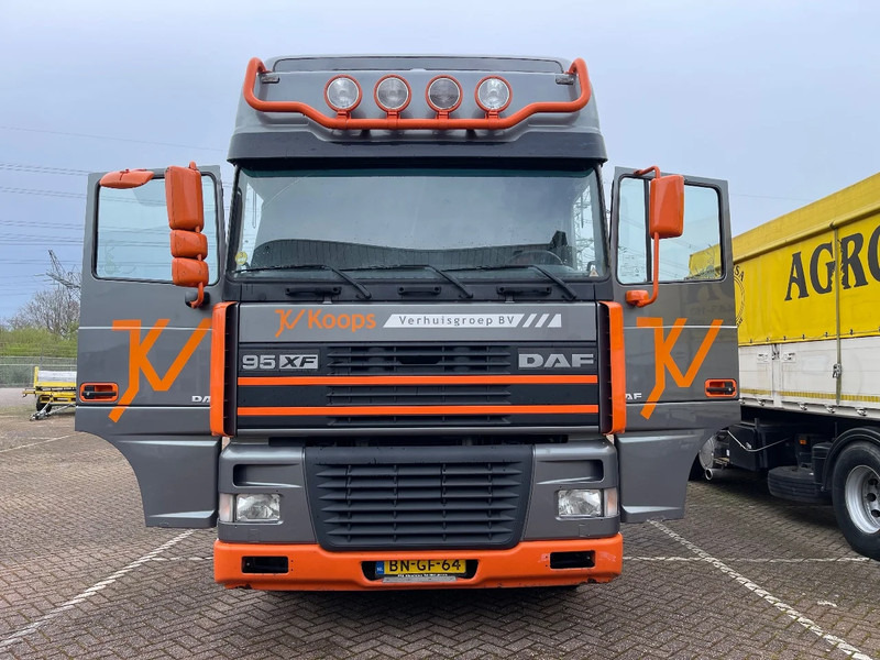 DAF XF 95.380 BOX TRUCK. Netherland Truck - Xe tải hộp: hình 2 DAF XF 95.380 BOX TRUCK. Netherland Truck - Xe tải hộp: hình 2