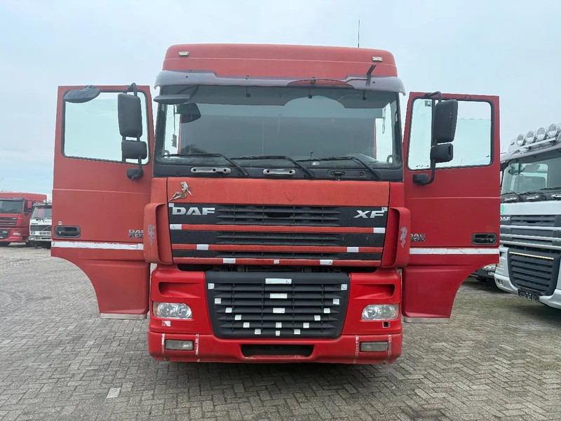 DAF XF 95.430 Tractor Unit - Xe đầu kéo: hình 2 DAF XF 95.430 Tractor Unit - Xe đầu kéo: hình 2