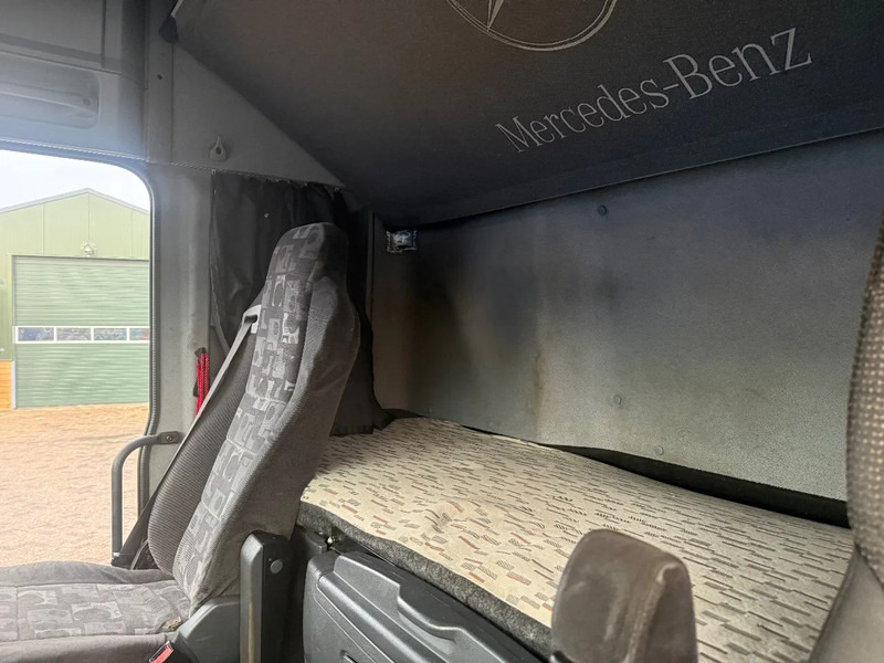 Xe đầu kéo Mercedes-Benz Actros 1841 Tractor unit: hình 11 Xe đầu kéo Mercedes-Benz Actros 1841 Tractor unit: hình 11