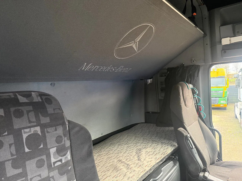 Xe đầu kéo Mercedes-Benz Actros 1841 Tractor unit: hình 16 Xe đầu kéo Mercedes-Benz Actros 1841 Tractor unit: hình 16