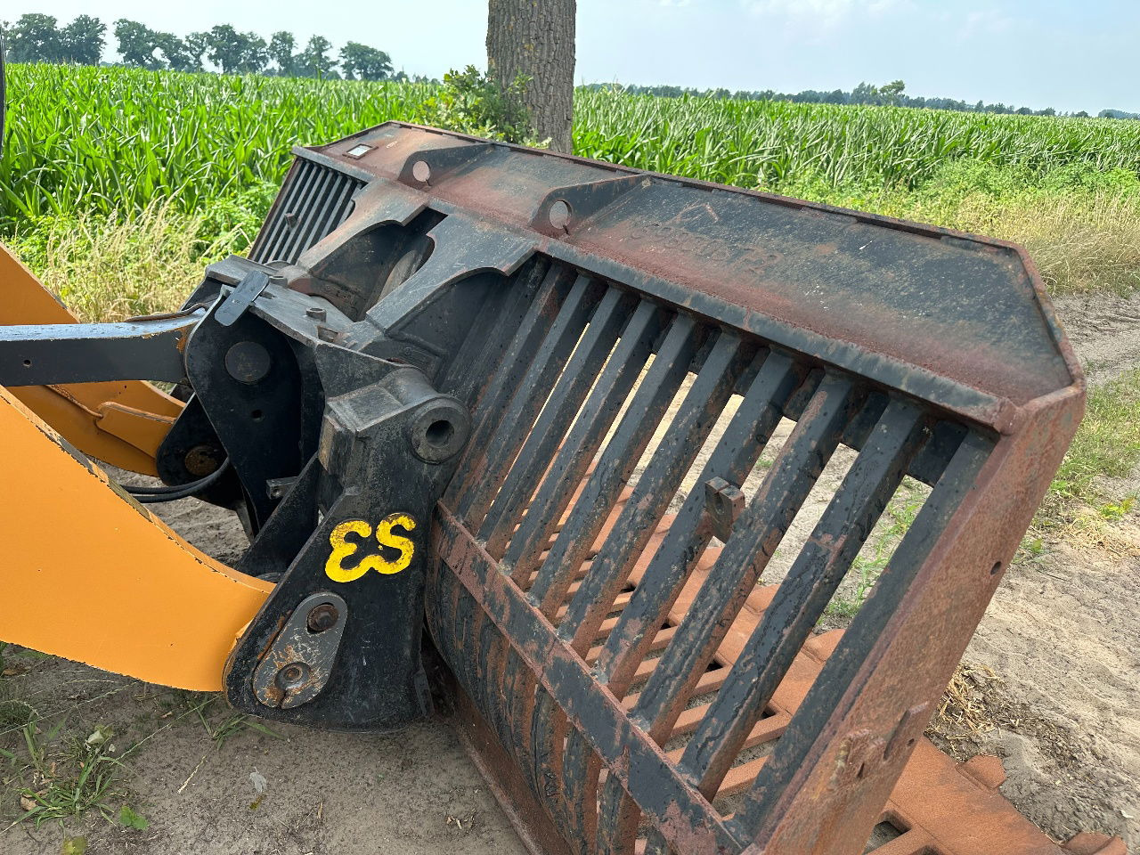 Máy xúc lật bánh lốp Case 721G: hình 14 Máy xúc lật bánh lốp Case 721G: hình 14