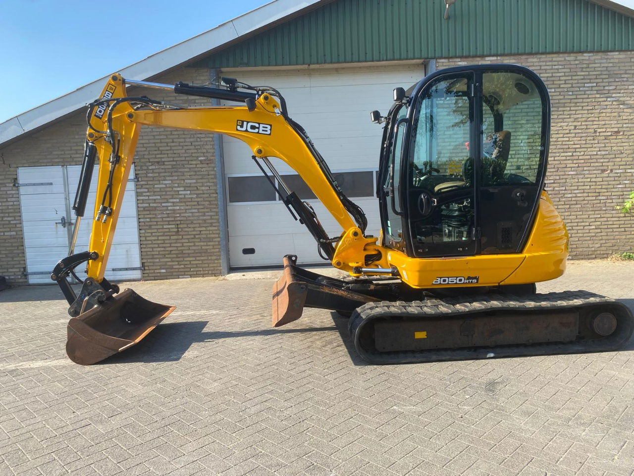 JCB 8050 - Máy xúc mini: hình 1 JCB 8050 - Máy xúc mini: hình 1