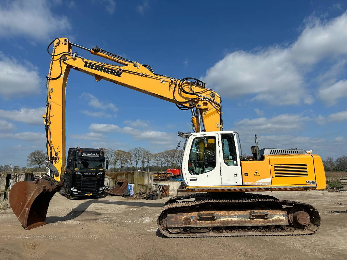 Liebherr R934C Hdsl - Máy xúc bánh xích: hình 2 Liebherr R934C Hdsl - Máy xúc bánh xích: hình 2