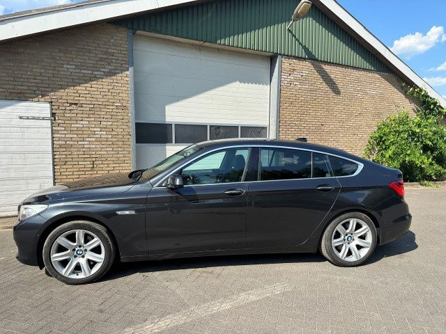 BMW 5-serie GT 535GT - Máy móc khác: hình 1 BMW 5-serie GT 535GT - Máy móc khác: hình 1