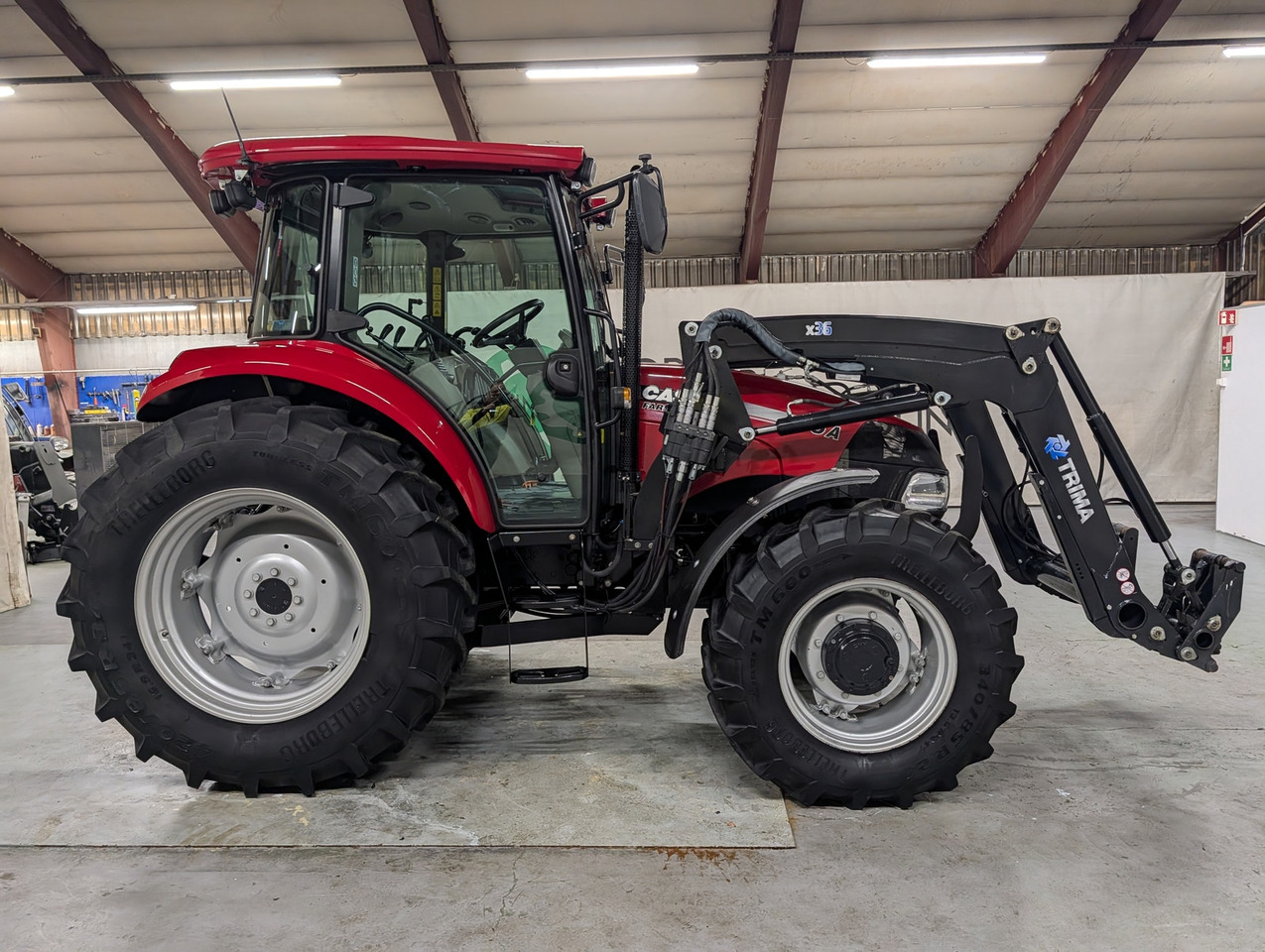CASE IH Farmall 85A - Máy cày: hình 5 CASE IH Farmall 85A - Máy cày: hình 5