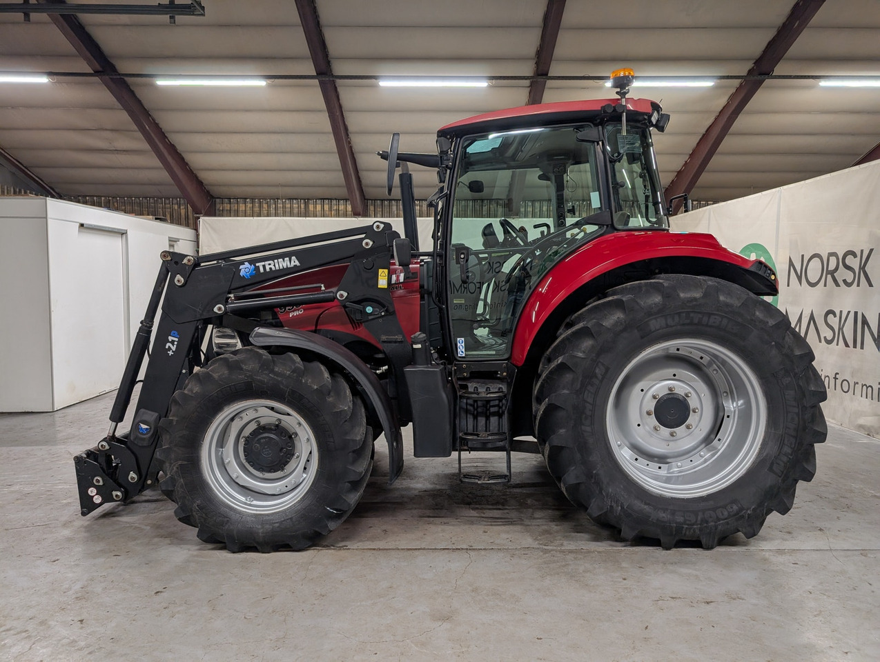 CASE IH Farmall 95U PRO #Står i Tromsø - Máy cày: hình 2 CASE IH Farmall 95U PRO #Står i Tromsø - Máy cày: hình 2