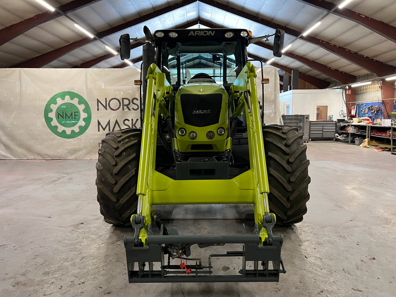 CLAAS Arion 430 - Máy cày: hình 3 CLAAS Arion 430 - Máy cày: hình 3