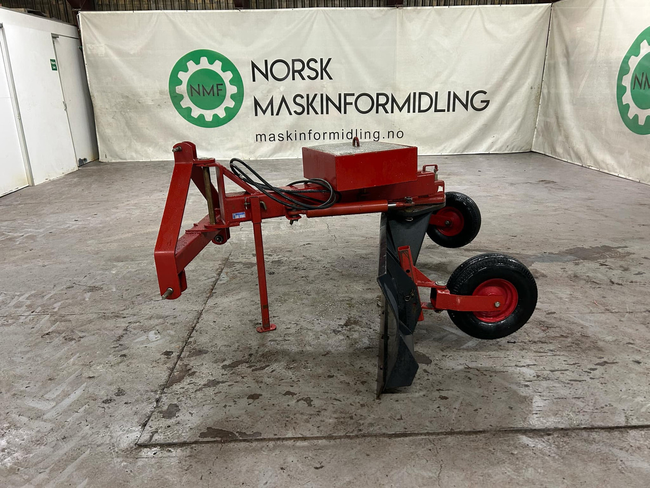 Dalen 2,45m brøyteskjær - Lưỡi dao: hình 4 Dalen 2,45m brøyteskjær - Lưỡi dao: hình 4