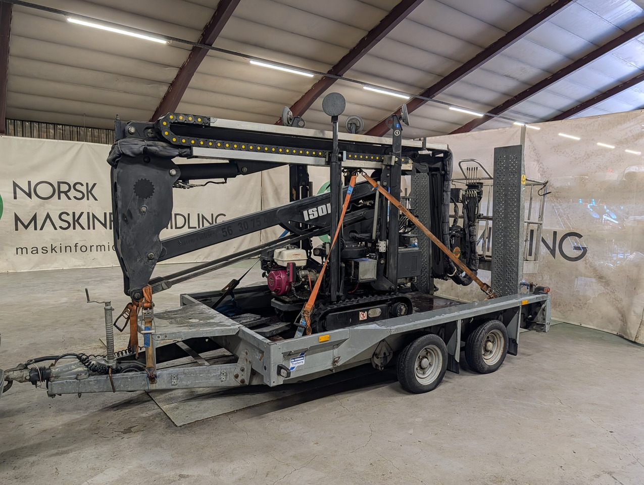 Isoli Easylift R160 på henger - Xe nâng người chân nhện bánh: hình 1 Isoli Easylift R160 på henger - Xe nâng người chân nhện bánh: hình 1