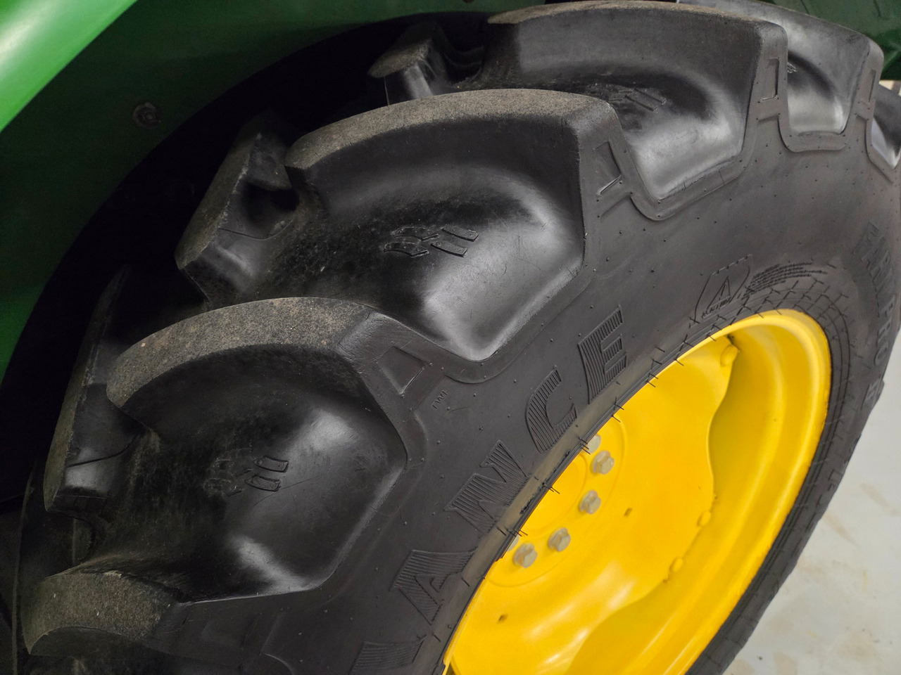 Máy cày John Deere 5055E #600 timer: hình 14