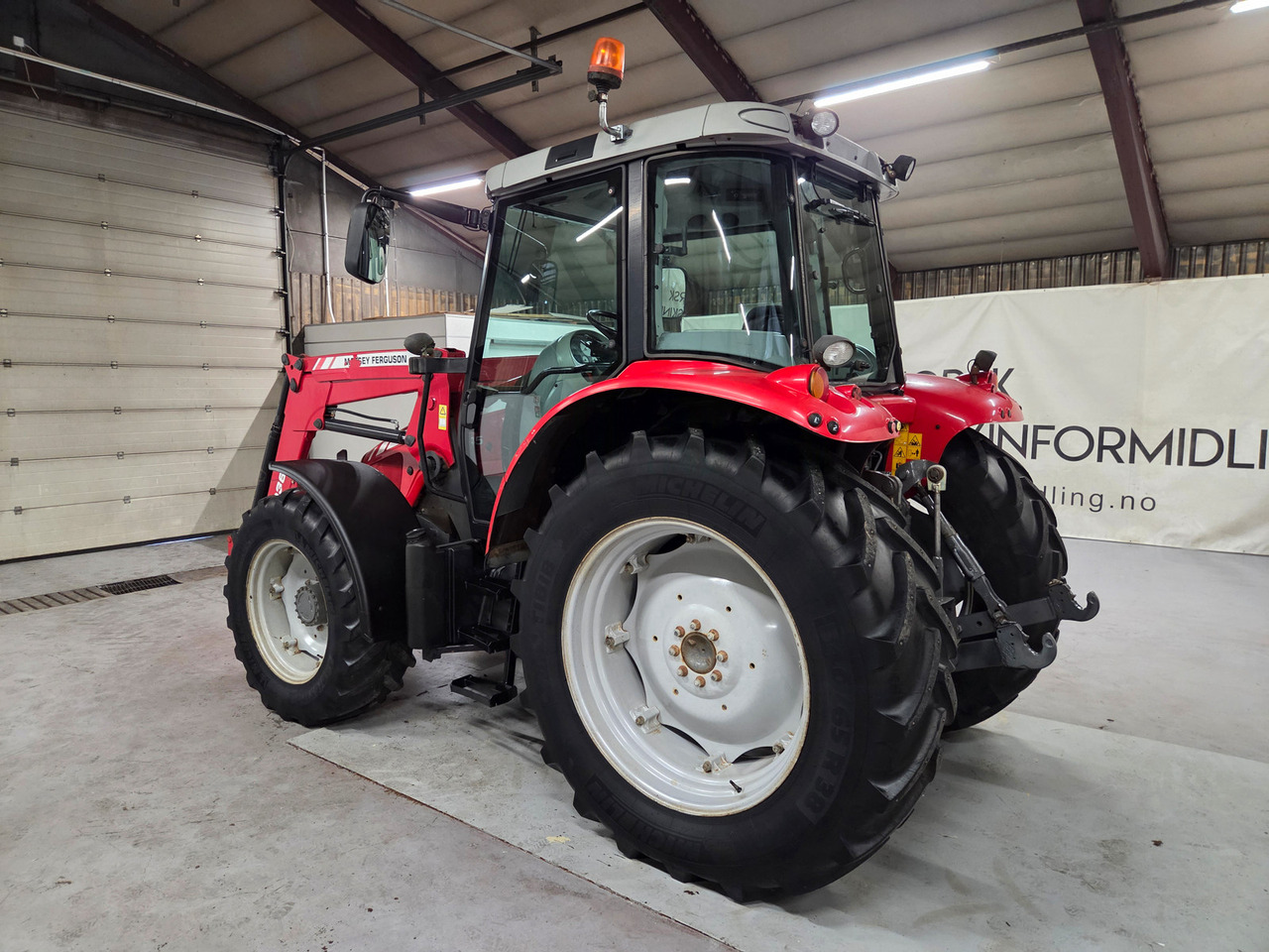 Massey Ferguson 6445 Dyna 6 #Tar innbytte - Máy cày: hình 3 Massey Ferguson 6445 Dyna 6 #Tar innbytte - Máy cày: hình 3