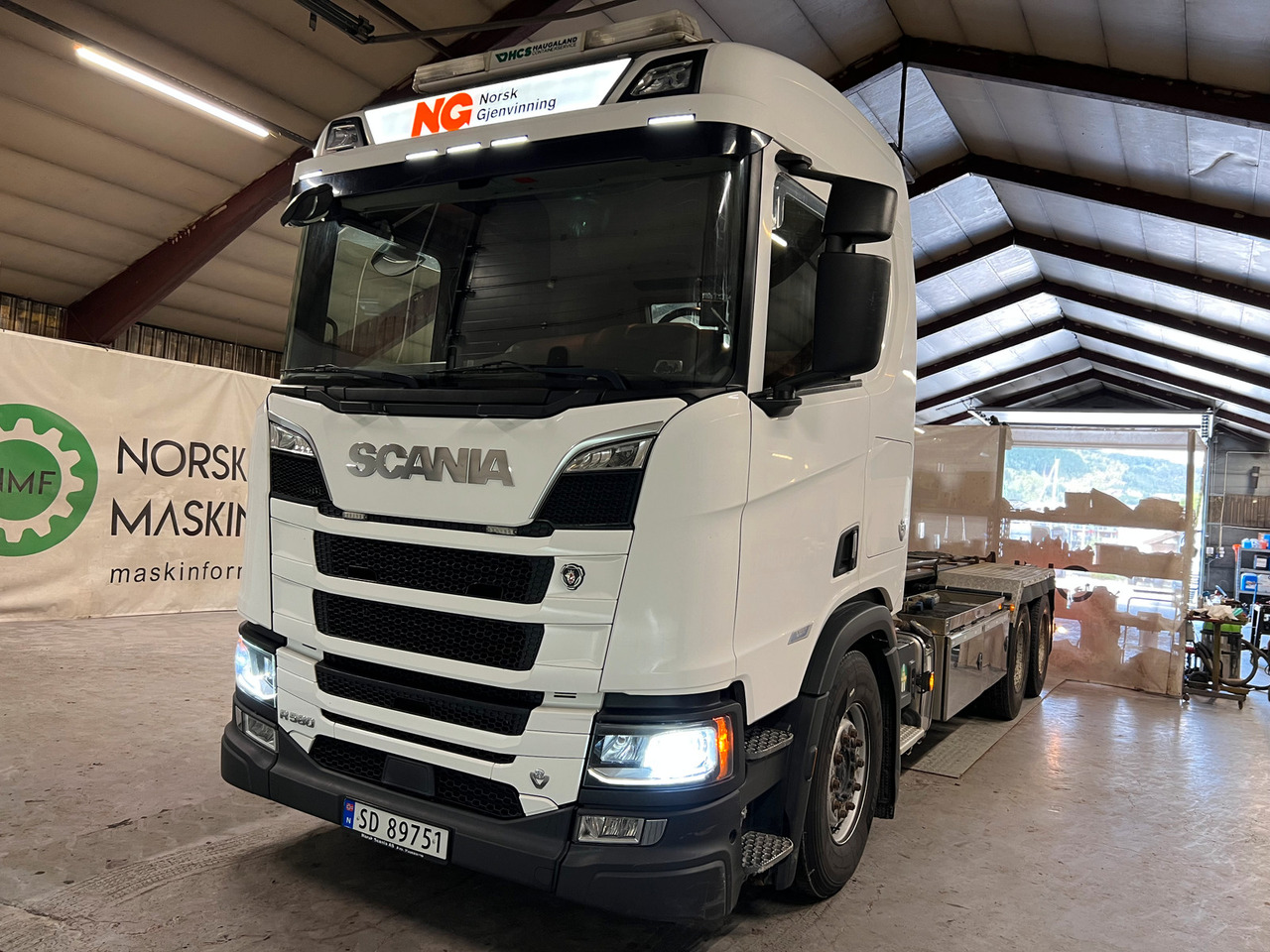 Scania R 580 med Joab krok - Xe tải nâng móc: hình 2 Scania R 580 med Joab krok - Xe tải nâng móc: hình 2