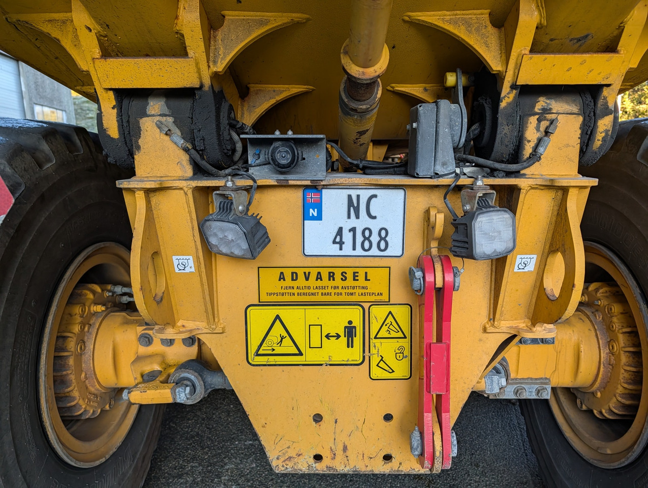 Volvo A25G på hvite skilt - Xe ben đổ có khớp nối: hình 5 Volvo A25G på hvite skilt - Xe ben đổ có khớp nối: hình 5