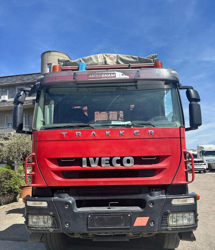 Ribaltabile Iveco Trakker 450 8X4 - Xe ben: hình 3 Ribaltabile Iveco Trakker 450 8X4 - Xe ben: hình 3