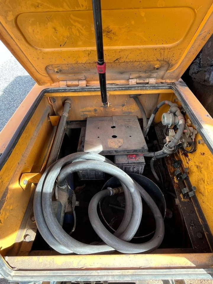 Máy xúc bánh xích Hyundai Robex 220 LC-9 A: hình 10