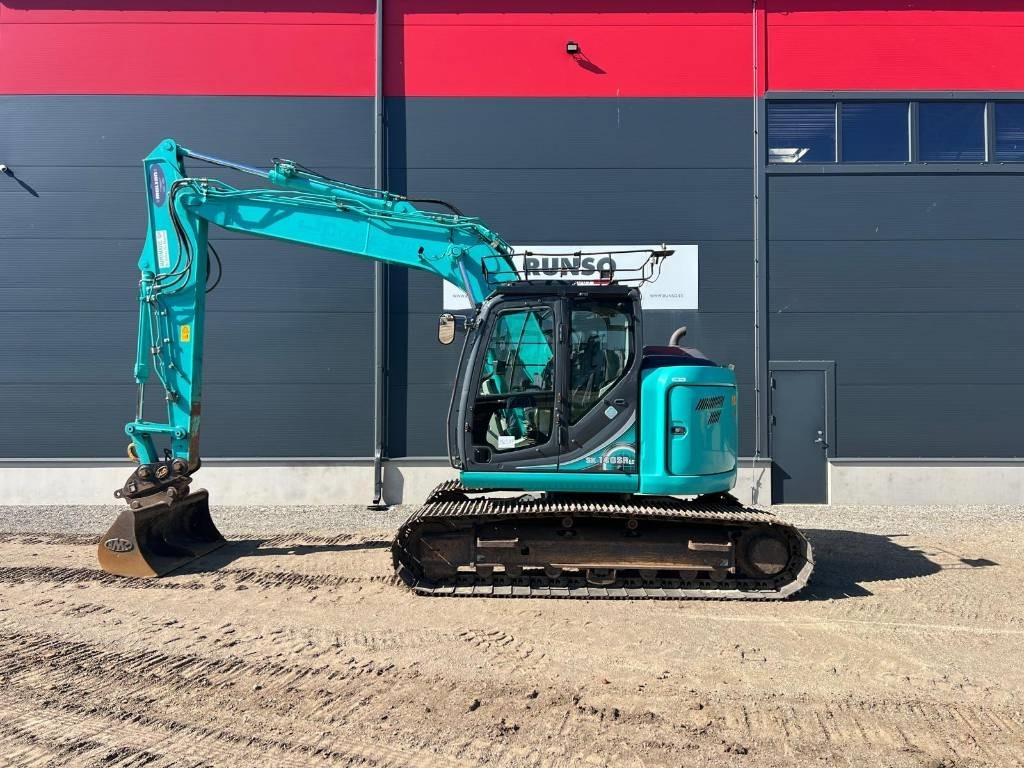 Kobelco SK 140 SRLC-5 - Máy xúc bánh xích: hình 1 Kobelco SK 140 SRLC-5 - Máy xúc bánh xích: hình 1