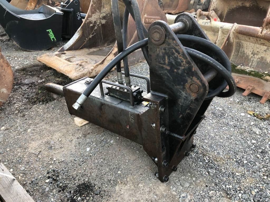 Terex TXH1400 - Búa thủy lực cho Máy móc xây dựng: hình 3 Terex TXH1400 - Búa thủy lực cho Máy móc xây dựng: hình 3
