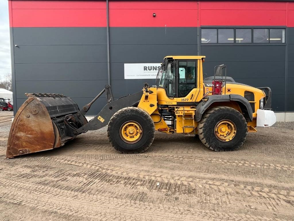 Volvo L 120 H - Máy xúc lật bánh lốp: hình 4 Volvo L 120 H - Máy xúc lật bánh lốp: hình 4