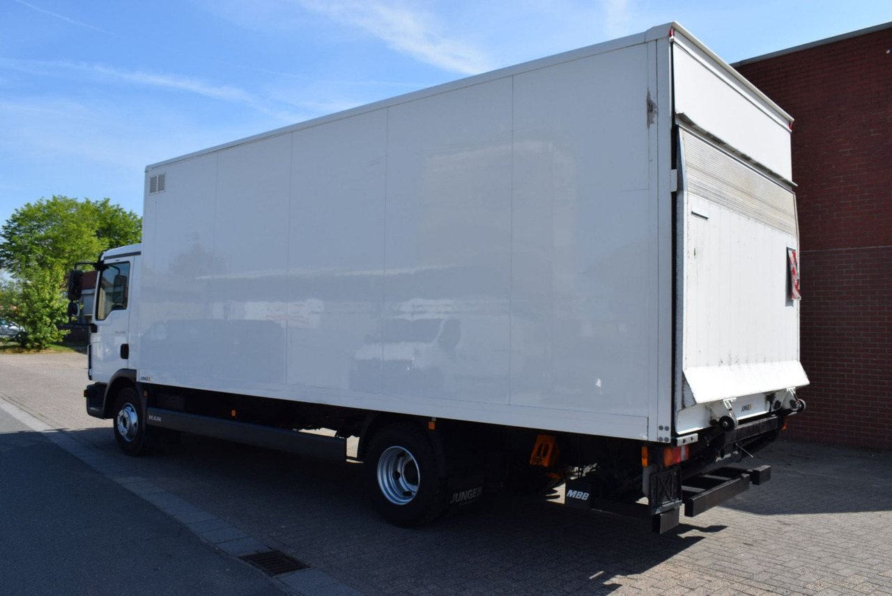 MAN TGL 8.180 Kühlkoffer 6,20mLBW 1000KG Klima - Xe van đông lạnh: hình 4 MAN TGL 8.180 Kühlkoffer 6,20mLBW 1000KG Klima - Xe van đông lạnh: hình 4