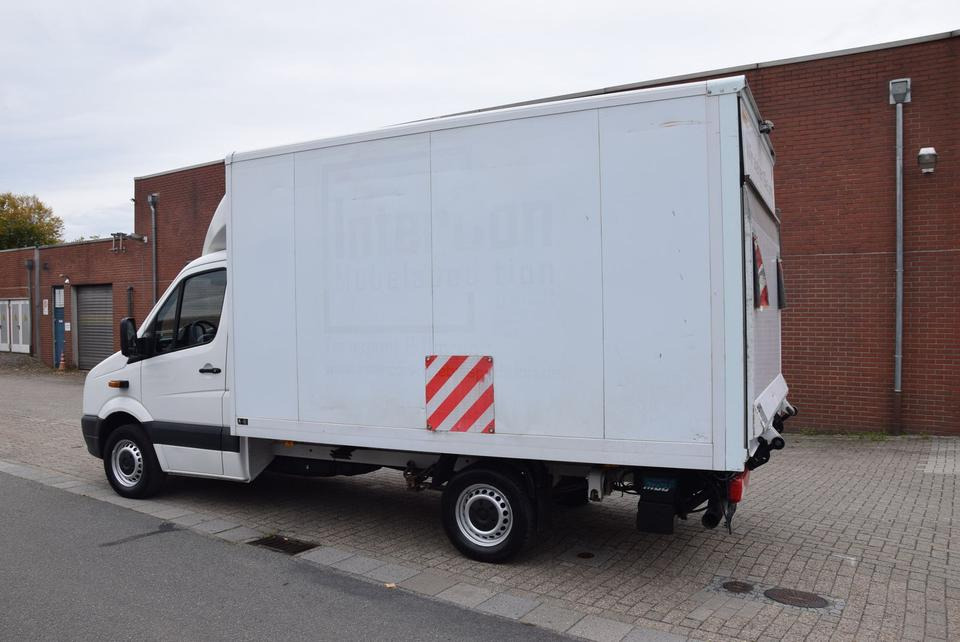 Volkswagen Crafter 35 Koffer 2,0 TDI LBW Palfinger 500KG - Xe tải nhỏ thùng kín: hình 4 Volkswagen Crafter 35 Koffer 2,0 TDI LBW Palfinger 500KG - Xe tải nhỏ thùng kín: hình 4