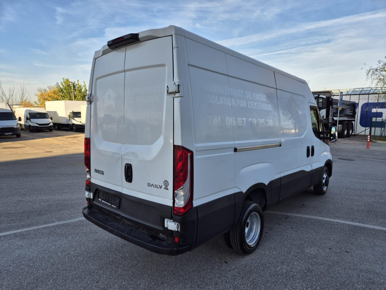 Cho thuê IVECO DAILY35C13V12m3 IVECO DAILY35C13V12m3: hình 13 Cho thuê IVECO DAILY35C13V12m3 IVECO DAILY35C13V12m3: hình 13