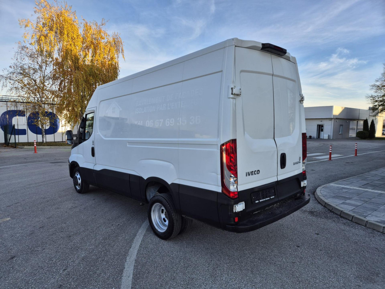 Cho thuê IVECO DAILY35C13V12m3 IVECO DAILY35C13V12m3: hình 11 Cho thuê IVECO DAILY35C13V12m3 IVECO DAILY35C13V12m3: hình 11