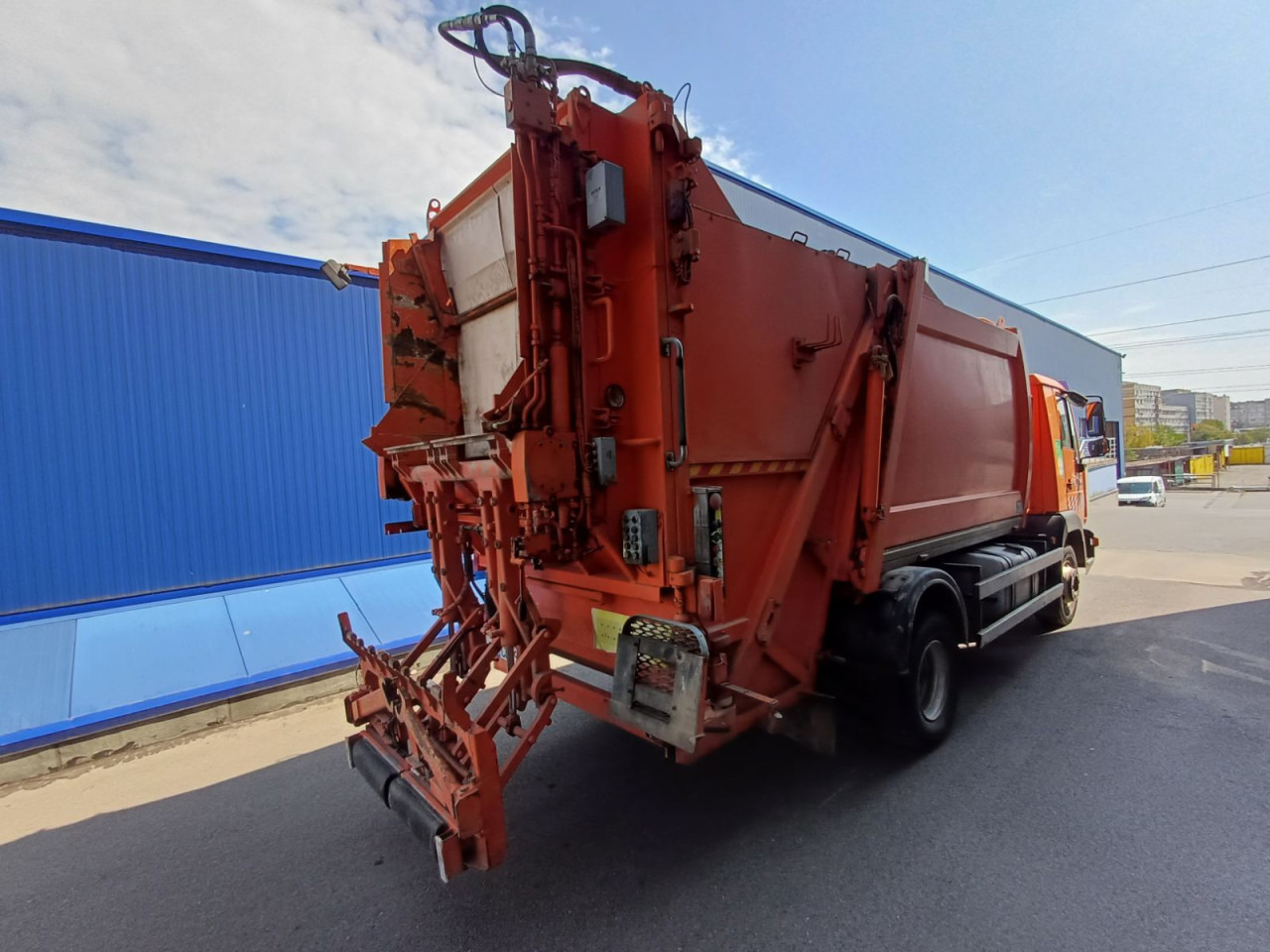 Xe tải chở rác MAN TGL200: hình 7