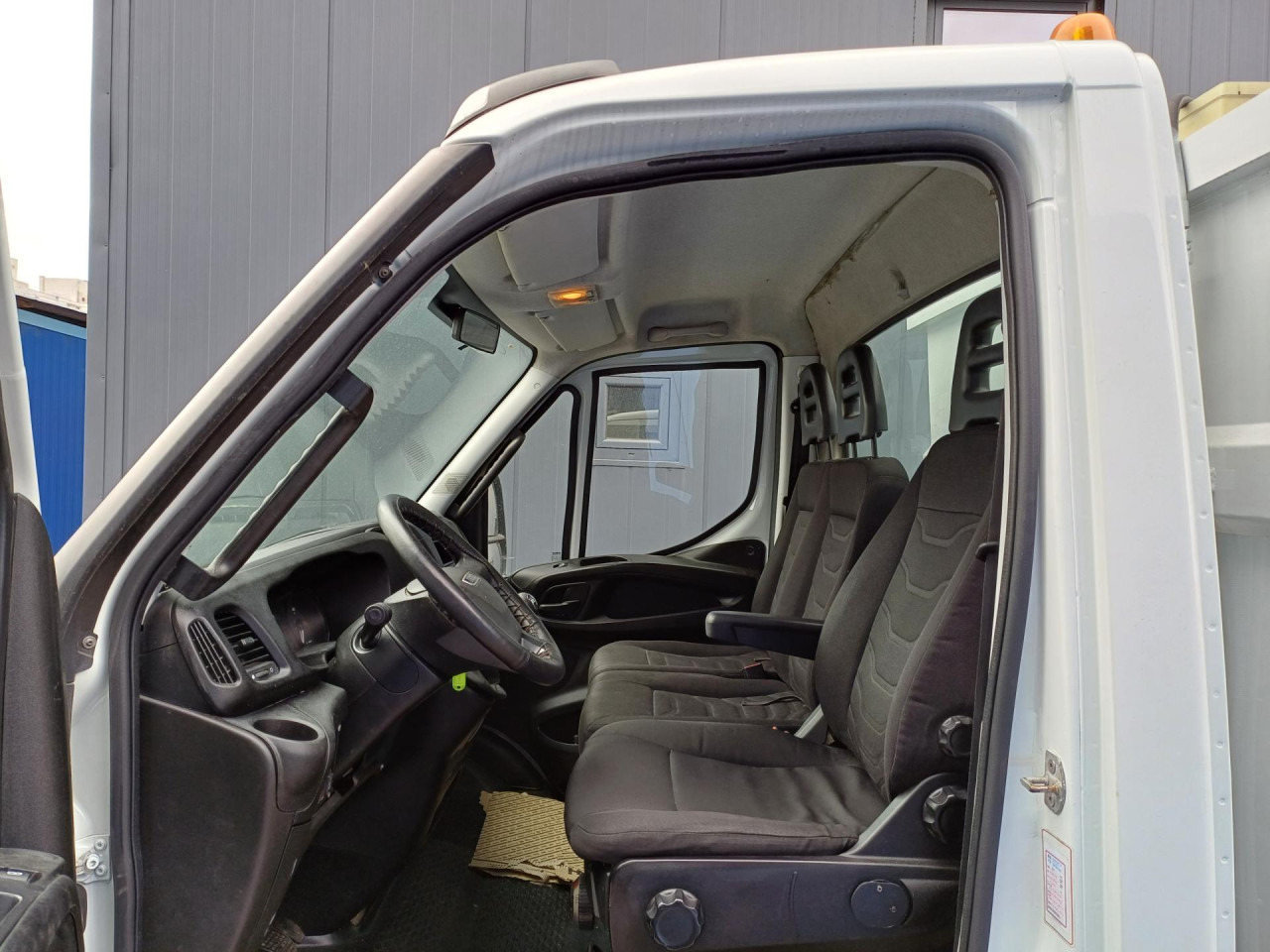 Xe tải nhỏ IVECO 65C15: hình 6