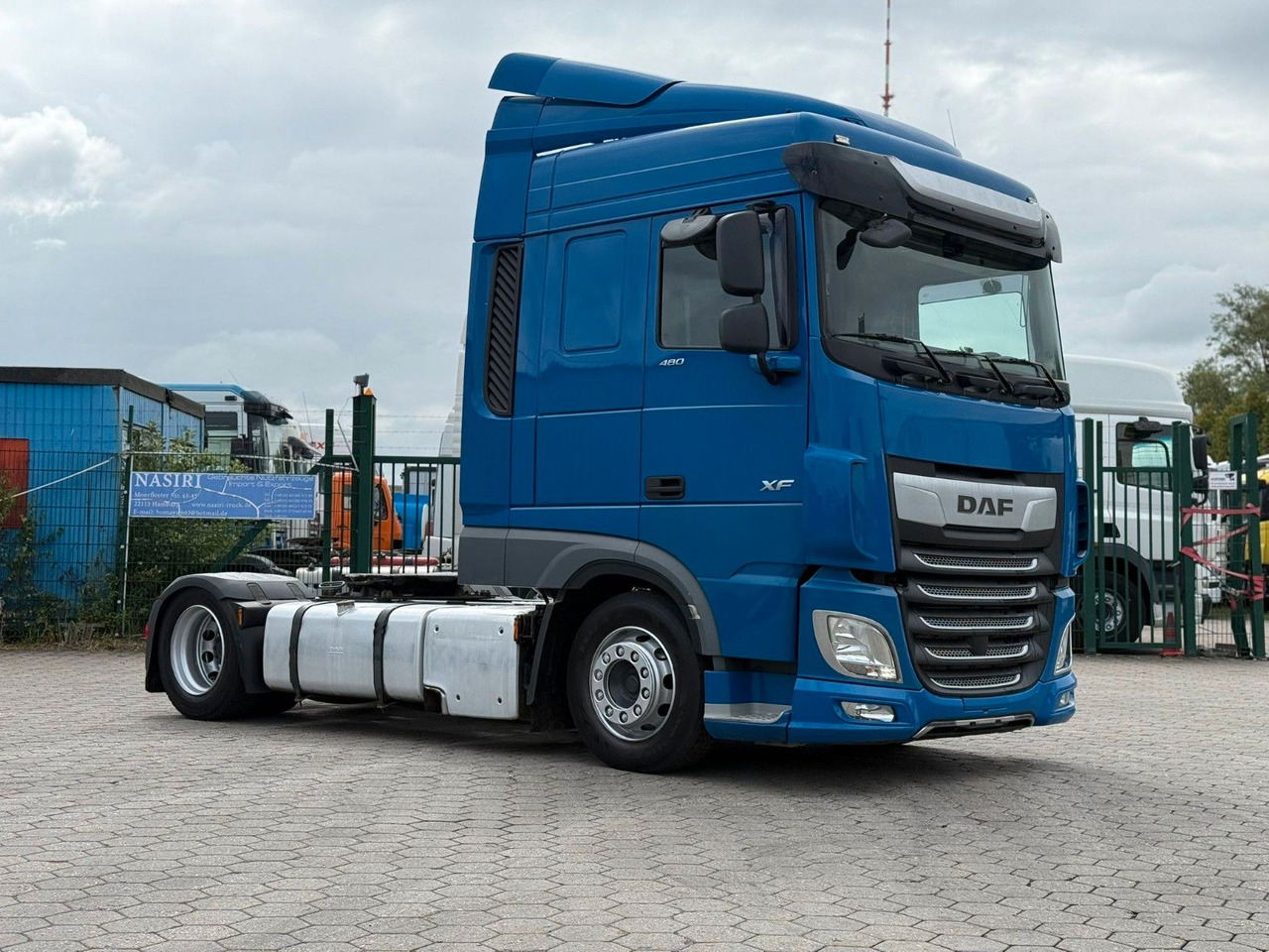 DAF XF 480 Low +Retarter+2xTank - Xe đầu kéo: hình 3 DAF XF 480 Low +Retarter+2xTank - Xe đầu kéo: hình 3