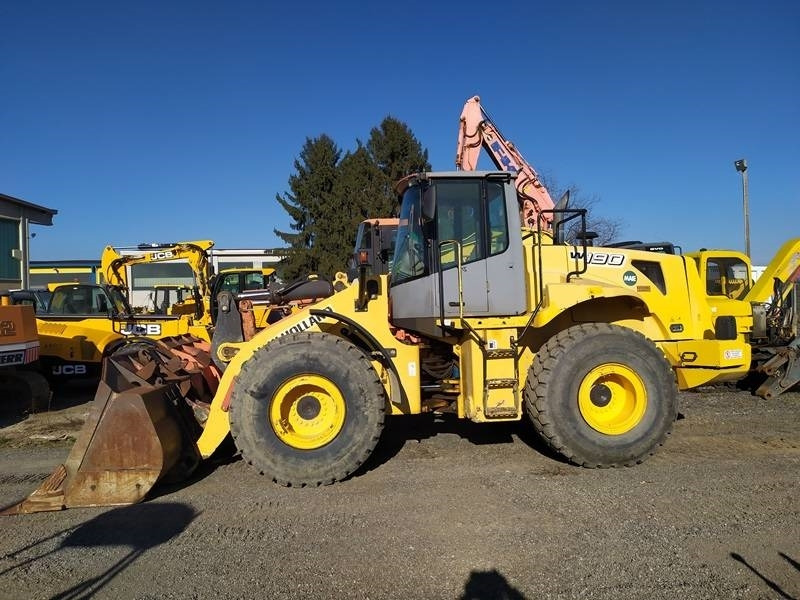 New Holland W 190 - Máy xúc lật bánh lốp: hình 2 New Holland W 190 - Máy xúc lật bánh lốp: hình 2