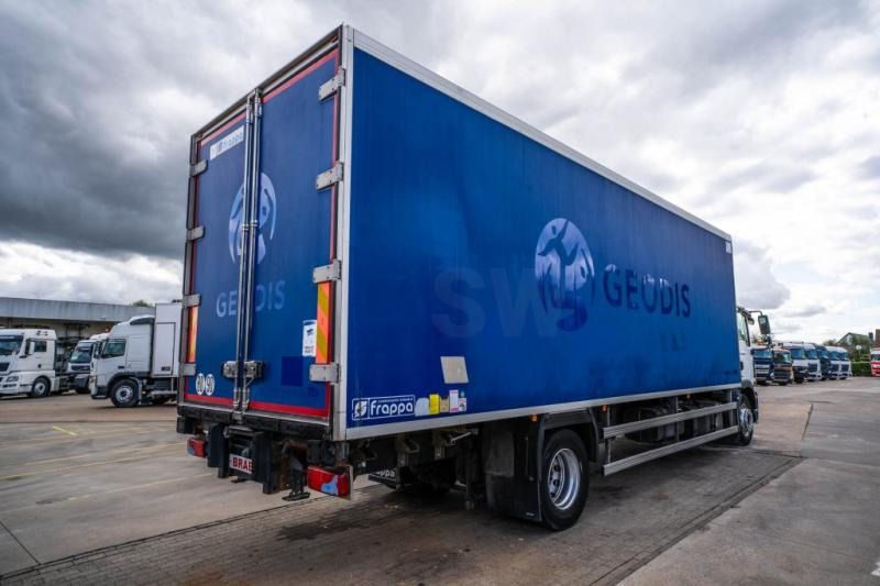 MAN TGM 18 340 BL + CARRIER 950 MT - Xe tải đông lạnh: hình 4 MAN TGM 18 340 BL + CARRIER 950 MT - Xe tải đông lạnh: hình 4