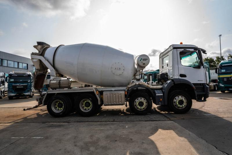 Mercedes AROCS 3240 BB+STETTER 9m3 - Xe trộn bê tông: hình 3 Mercedes AROCS 3240 BB+STETTER 9m3 - Xe trộn bê tông: hình 3