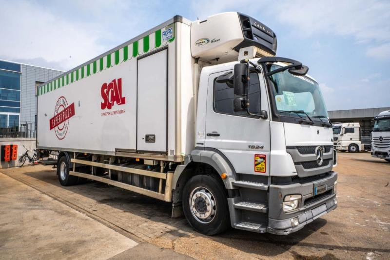 Mercedes AXOR 1824 +CARRIER SUPRA 950 Mt + HAYON - Xe tải đông lạnh: hình 2 Mercedes AXOR 1824 +CARRIER SUPRA 950 Mt + HAYON - Xe tải đông lạnh: hình 2