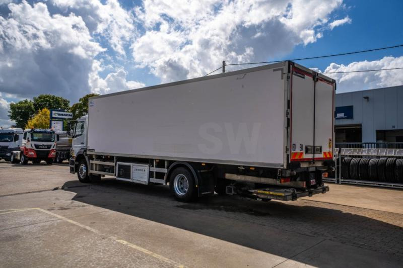 Mercedes AXOR 1829 BL-MP3 +CARRIER+DHOLLANDIA - Xe tải đông lạnh: hình 5 Mercedes AXOR 1829 BL-MP3 +CARRIER+DHOLLANDIA - Xe tải đông lạnh: hình 5