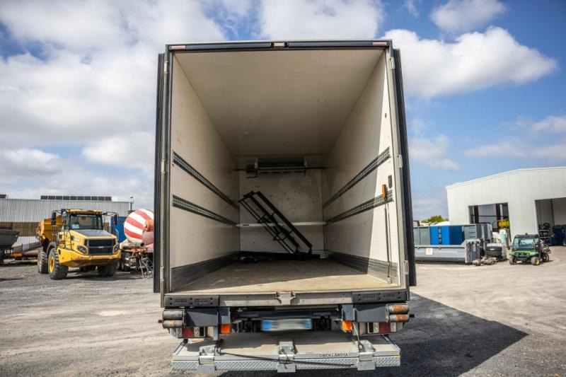 Chereau CHEREAU+CARRIER+DHOLLANDIA 2.5 T. - Rơ moóc: hình 5 Chereau CHEREAU+CARRIER+DHOLLANDIA 2.5 T. - Rơ moóc: hình 5