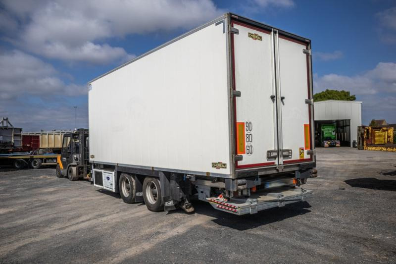 Chereau CHEREAU+CARRIER+DHOLLANDIA 2.5 T. - Rơ moóc: hình 2 Chereau CHEREAU+CARRIER+DHOLLANDIA 2.5 T. - Rơ moóc: hình 2