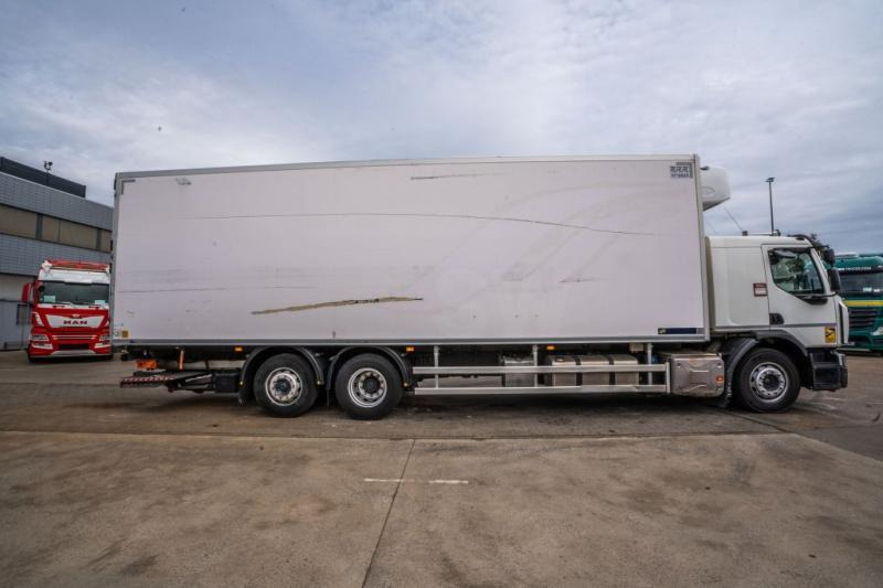 Renault D WIDE 380 DXI +CARRIER 1250 MT+DHOLLANDIA - Xe tải đông lạnh: hình 3 Renault D WIDE 380 DXI +CARRIER 1250 MT+DHOLLANDIA - Xe tải đông lạnh: hình 3