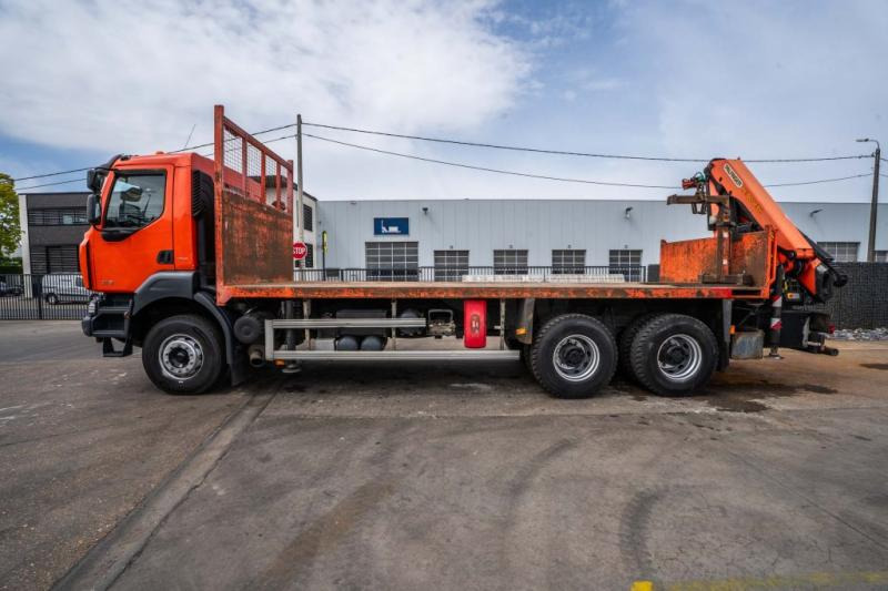 Renault KERAX 380 DXI-6X4+PALFINGER 18 T/m + 4 EXT - Xe tải thùng lửng/ Phẳng, Xe cẩu tự hành: hình 3 Renault KERAX 380 DXI-6X4+PALFINGER 18 T/m + 4 EXT - Xe tải thùng lửng/ Phẳng, Xe cẩu tự hành: hình 3