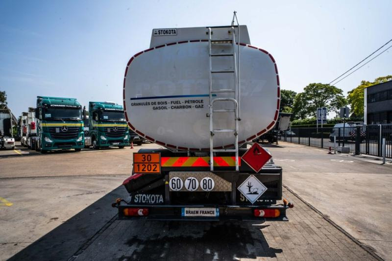 Renault MIDLUM 270 DXI + STOKOTA 14000L /4 COMP - Xe bồn: hình 5 Renault MIDLUM 270 DXI + STOKOTA 14000L /4 COMP - Xe bồn: hình 5