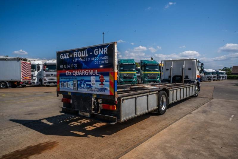Scania P 270 (19T)- PORTE GAZ /10 PALETTES - Xe tải thùng lửng/ Phẳng: hình 4 Scania P 270 (19T)- PORTE GAZ /10 PALETTES - Xe tải thùng lửng/ Phẳng: hình 4