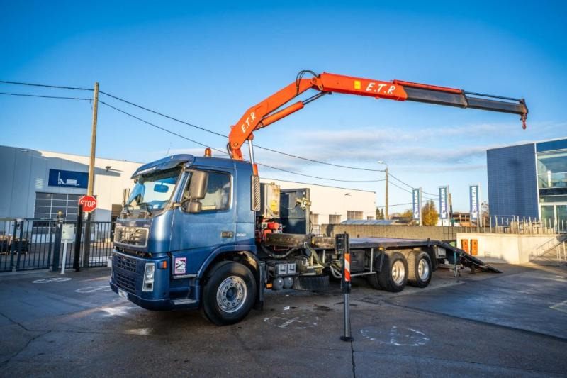Volvo FM 300-6x2+FASSI 19t/m + 2EXT - Xe tải kéo: hình 1 Volvo FM 300-6x2+FASSI 19t/m + 2EXT - Xe tải kéo: hình 1